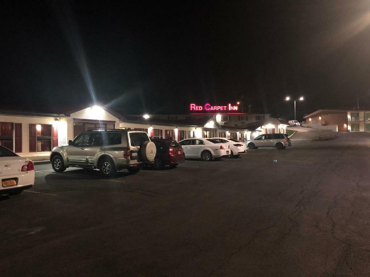 Red Carpet Syracuse Airport Hotel North Syracuse